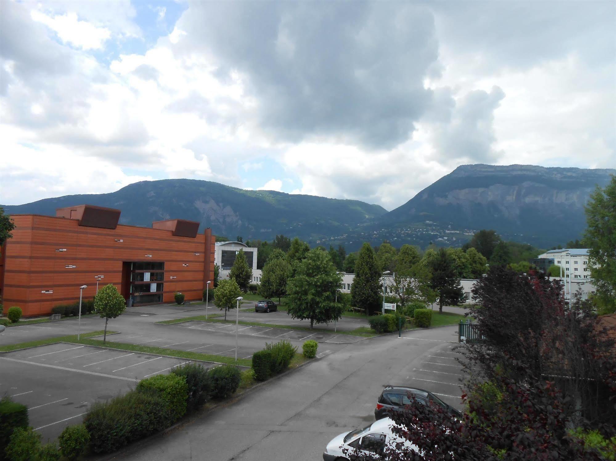 Premiere Classe Grenoble Sud - Gieres Universite Exterior photo